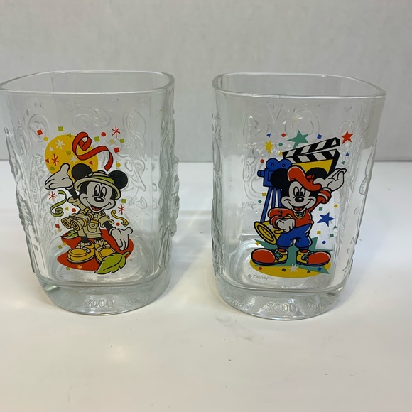 McDonald’s 2000 Disney Mickey Mouse Glasses - Picture 1 of 13